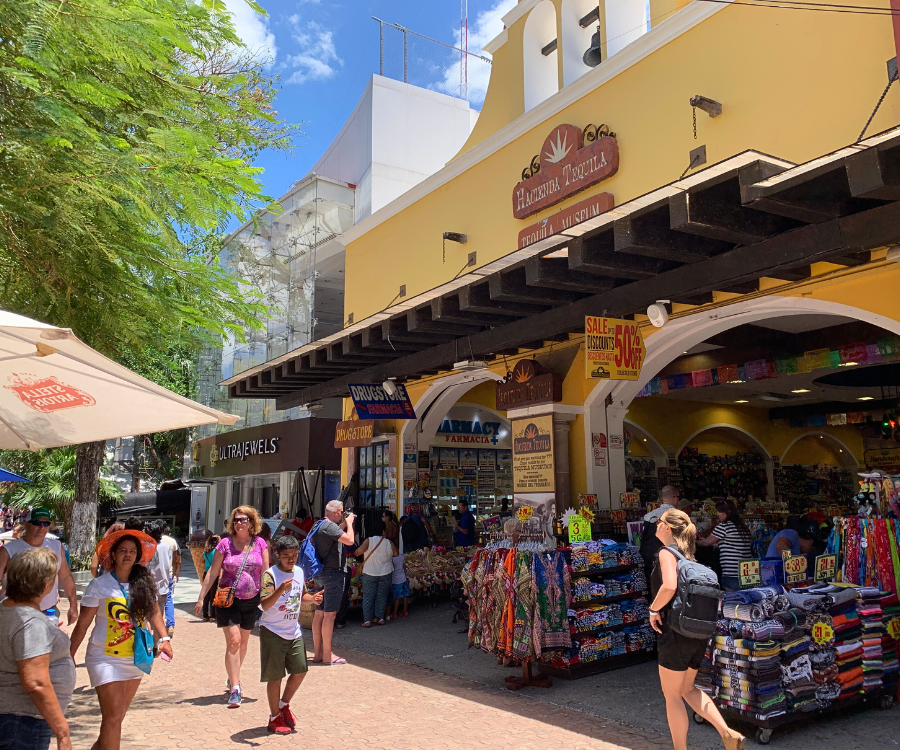 Hacienda Tequila & Tequila Museum on Playa del Carmen's 5th Avenue